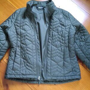 The North Face Olive Light Weight Jacket